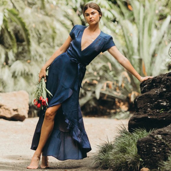 xix palms Dresses & Skirts - XIX Palms - Bean & Ro Whistler Wrap Maxi Hi-Low Dress - Size 2 (Navy Blue)